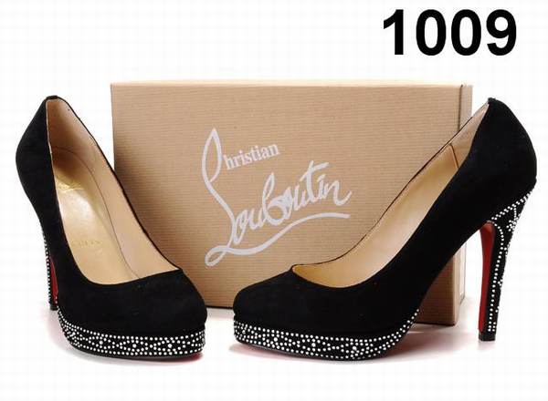 chaussure femme christian louboutin pas cher