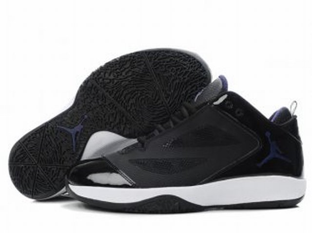 JORDAN 9 enfants pas cher